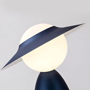 Scarecrow Table Lamp - Image 9