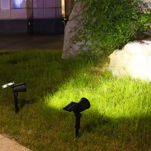 Solar Powered Spotlight - Image 7